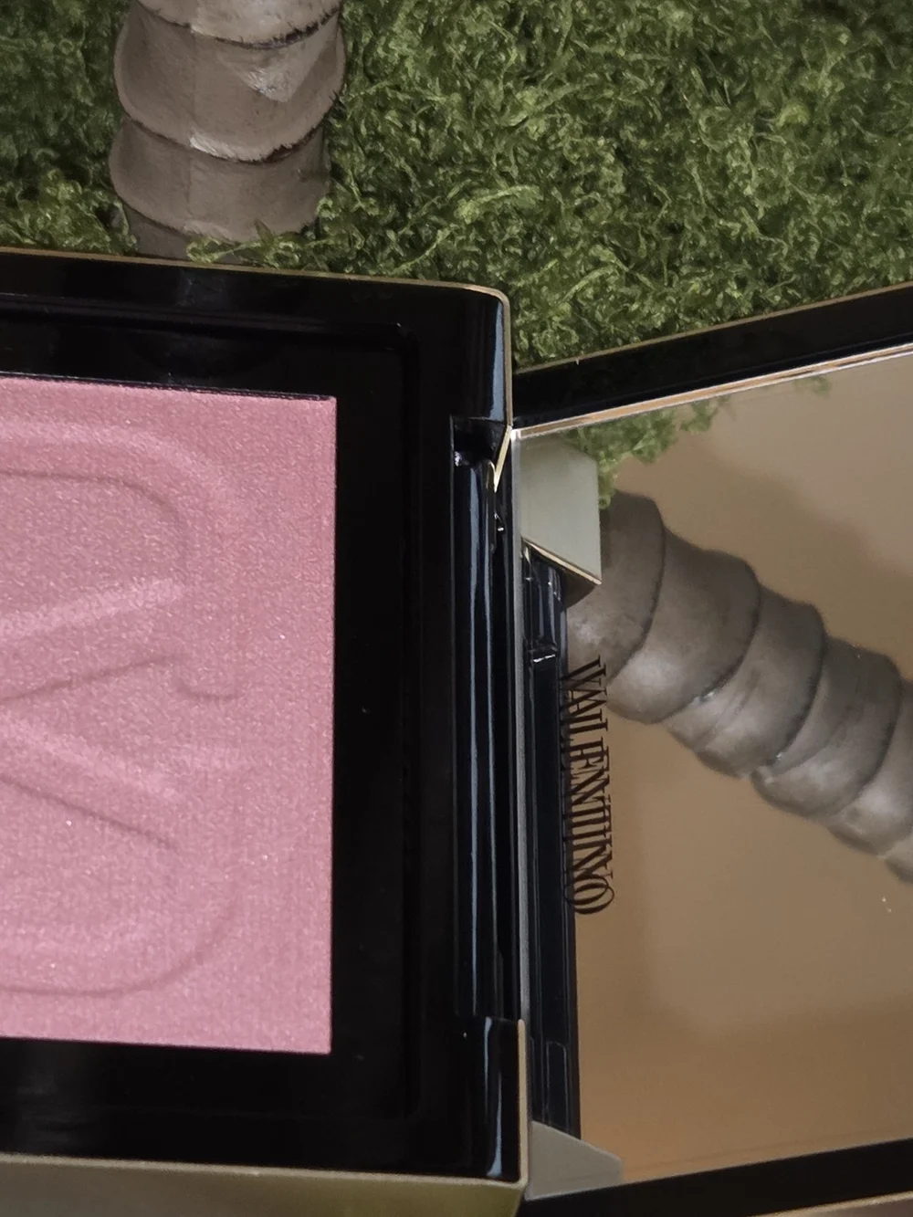 Valentino Pink Powder Blush - Soft Shimmer Pink With Original BOX